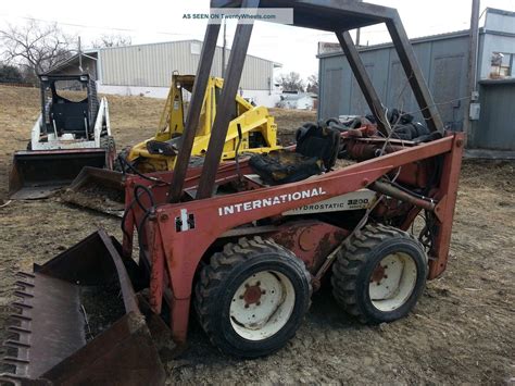 international 3200 skid steer review|international 3300.